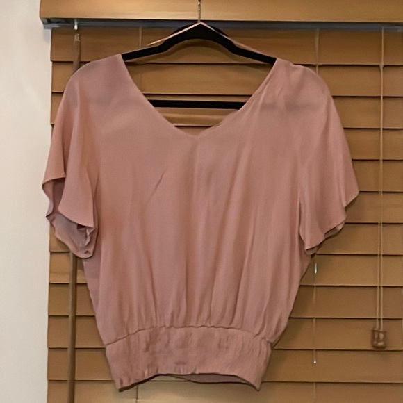 Never worn, still with tags - Picture 1 of 2